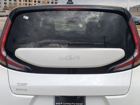 Certified 2023 Kia Soul LX image 13