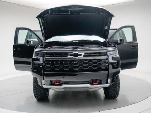 New 2026 Chevrolet Silverado 1500 ZR2 AWD/4WD image 17