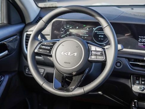 New 2026 Kia Seltos EX FWD image 8