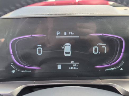 Used 2025 Kia Telluride S FWD image 29