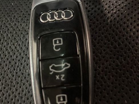 Used 2020 Audi Q7 2.0T Premium Plus w/ Premium Plus Package image 30