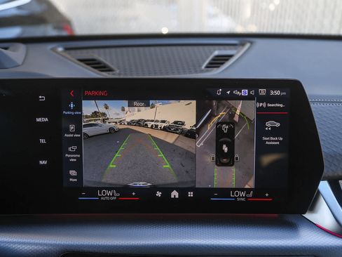 Used 2025 BMW X2 M35i w/ Premium Package image 19