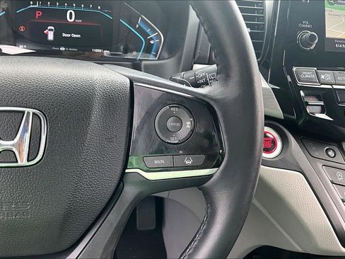 Used 2020 Honda Odyssey Touring image 12