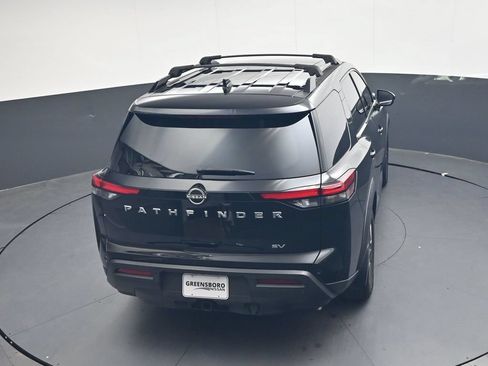 Used 2022 Nissan Pathfinder SV w/ SV Premium Package FWD image 38