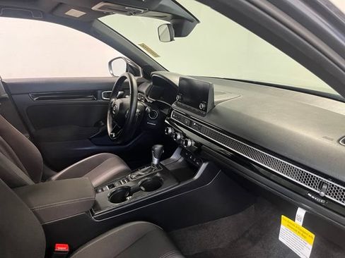 Used 2026 Honda Civic Sport image 11