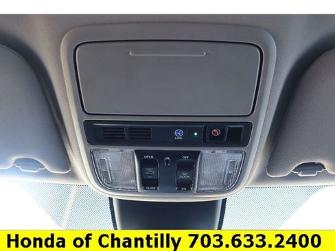 Certified 2023 Honda Odyssey Touring image 18