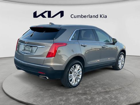 Used 2019 Cadillac XT5 Premium Luxury FWD image 5