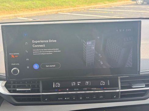 Certified 2025 Toyota Sienna XSE AWD/4WD image 26