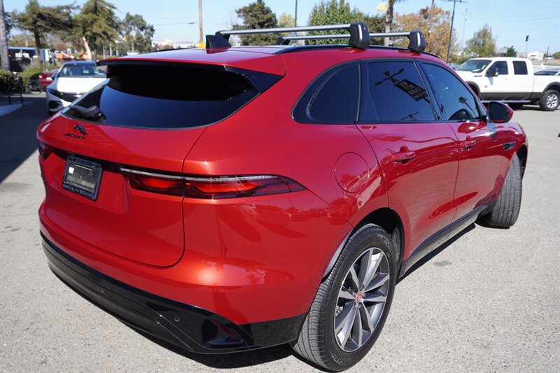 Used 2022 Jaguar F-PACE S AWD/4WD image 7