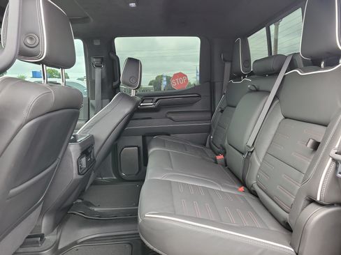Used 2024 GMC Sierra 1500 AT4X AWD/4WD image 16