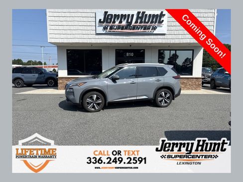 Used 2023 Nissan Rogue SL AWD/4WD image 1