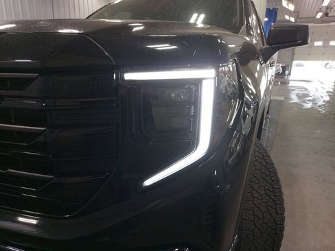 Used 2024 GMC Sierra 1500 Elevation w/ X31 Off-Road Package image 31