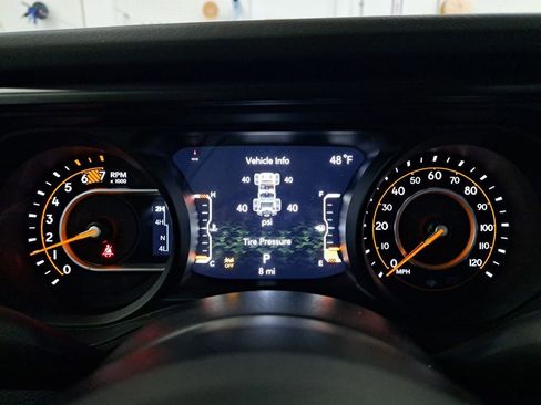 New 2026 Jeep Wrangler Unlimited Rubicon w/ Technology Group image 20