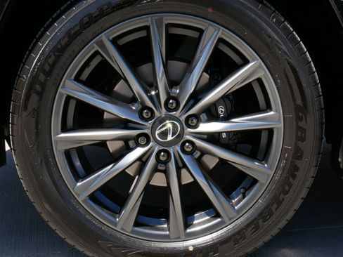 Used 2026 Lexus LX 600 F Sport w/ Accessory Package (Z1) AWD/4WD image 23