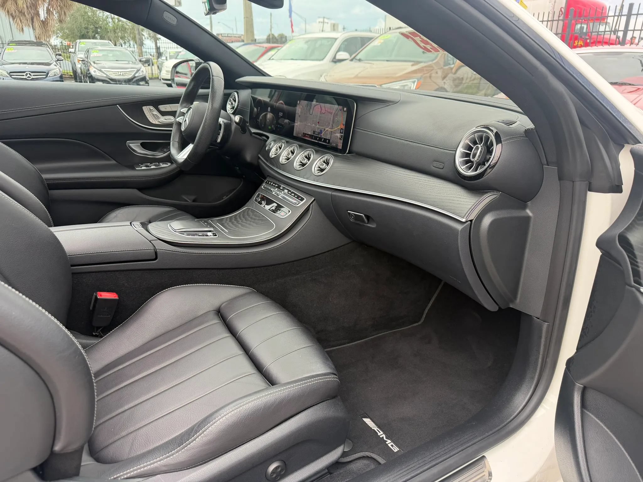 Used 2023 Mercedes-Benz E 450 Coupe image 9