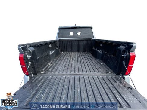 Used 2025 Toyota Tacoma TRD Off-Road image 19
