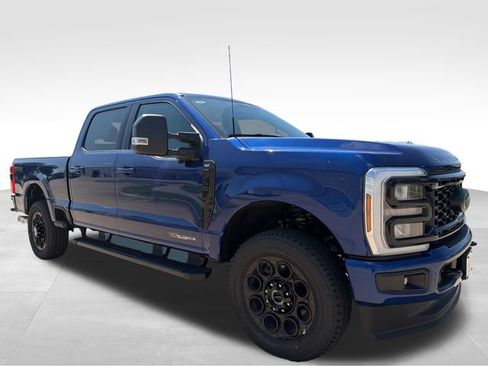 New 2026 Ford F250 XLT w/ XLT Premium Package AWD/4WD image 10