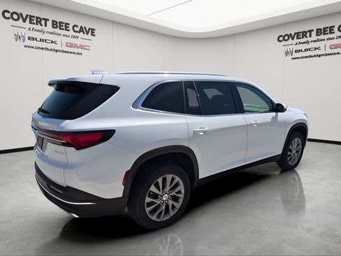 New 2026 Buick Enclave Preferred image 9