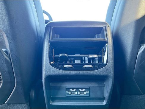 Used 2025 Jeep Grand Cherokee Laredo w/ Trailer Tow Package image 23