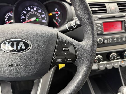 Used 2015 Kia Rio LX image 27