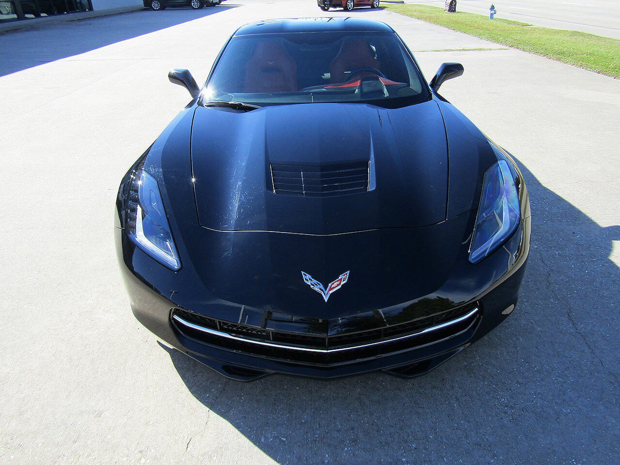 Used 2014 Chevrolet Corvette Stingray Coupe w/ 3LT Preferred Equipment Group RWD image 2