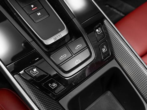 Used 2021 Porsche 911 Turbo S image 67