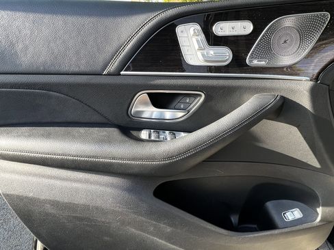 Used 2020 Mercedes-Benz GLE 450 4MATIC image 13