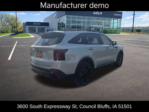 Used 2026 Kia Sorento SX AWD/4WD image 6