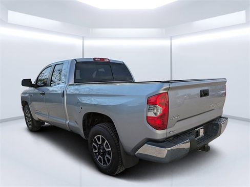 Used 2014 Toyota Tundra SR5 image 5