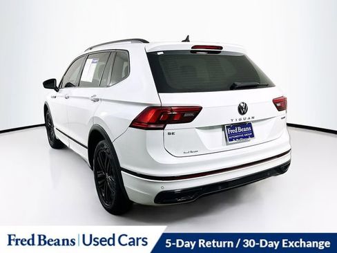 Used 2022 Volkswagen Tiguan SE R-Line image 5