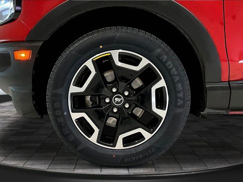 Used 2022 Ford Bronco Sport Outer Banks image 32