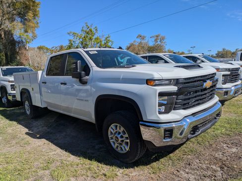 New 2026 Chevrolet Silverado 2500 W/T w/ WT Convenience Package AWD/4WD image 2