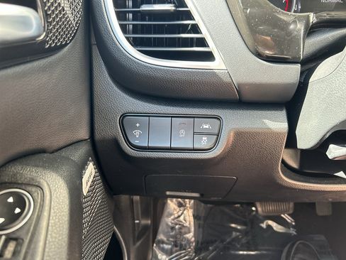 Used 2023 Kia Seltos SX w/ SX Sunroof Package AWD/4WD image 24