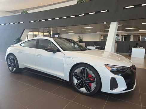 Used 2022 Audi RS e-tron GT w/ Year 1 Package AWD/4WD image 9