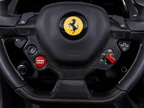 Used 2016 Ferrari California T image 39