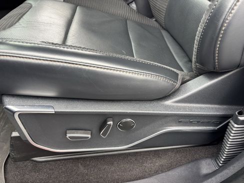 Used 2023 Ford F150 Raptor image 19