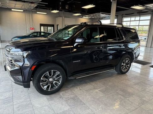 Used 2022 Chevrolet Tahoe LT image 3