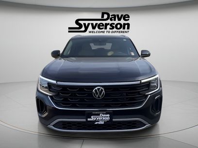 New 2026 Volkswagen Atlas Cross Sport SE