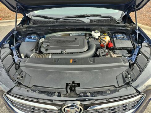 Used 2023 Buick Envision Essence image 13