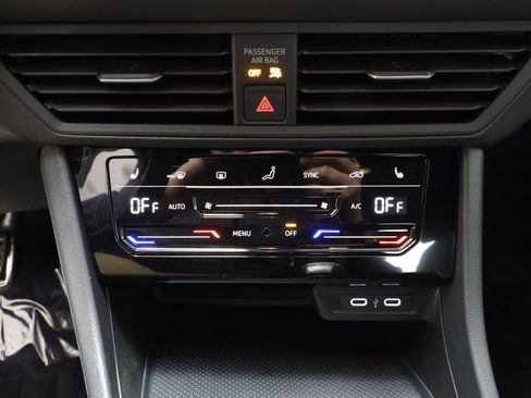 New 2026 Volkswagen Jetta Sport FWD image 12