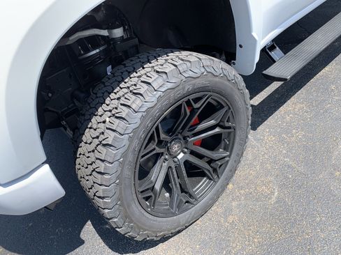 New 2025 Chevrolet Silverado 1500 RST AWD/4WD image 10