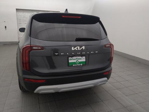 Used 2022 Kia Telluride LX FWD image 6