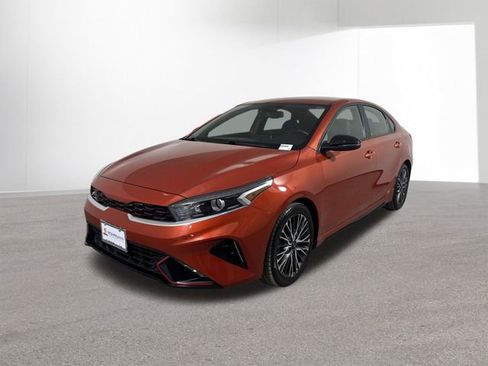 Certified 2022 Kia Forte GT-Line w/ GT-Line Technology Package FWD image 23