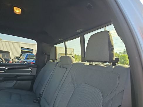 Used 2021 RAM 1500 Big Horn AWD/4WD image 15