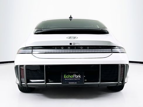 Used 2024 Hyundai Ioniq 6 SE image 7