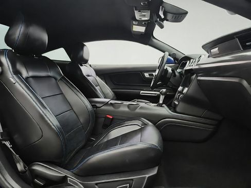 Used 2019 Ford Mustang GT Premium w/ GT Performance Package RWD image 27