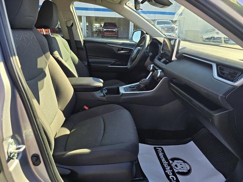 Used 2023 Toyota RAV4 XLE image 14