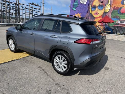 Certified 2025 Toyota Corolla Cross LE AWD/4WD image 3