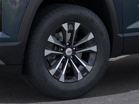 New 2026 Chevrolet Equinox LT image 9