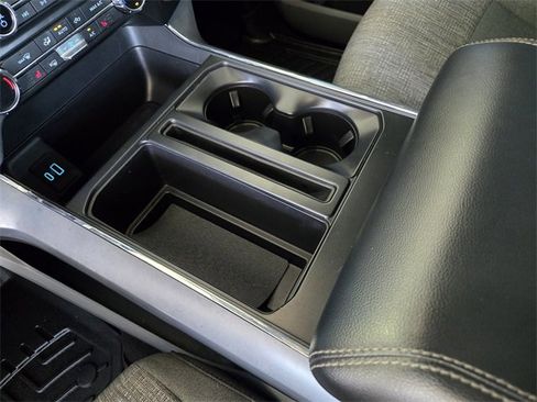 Used 2022 Ford F150 XLT w/ Equipment Group 302A High image 18